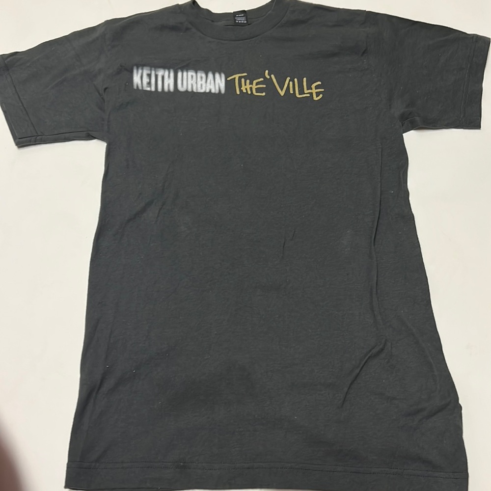 Keith urban the 'ville fan club 2014 tee grey gold size s
small fuse